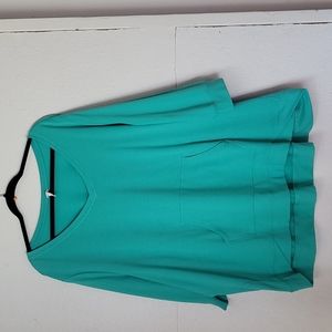 Danskin Now  Woman's Lt Green Casual Top 4X 26-28